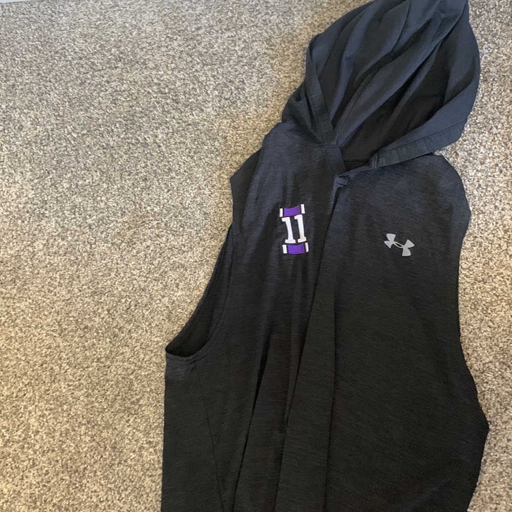 Mens northwestern tank with hood